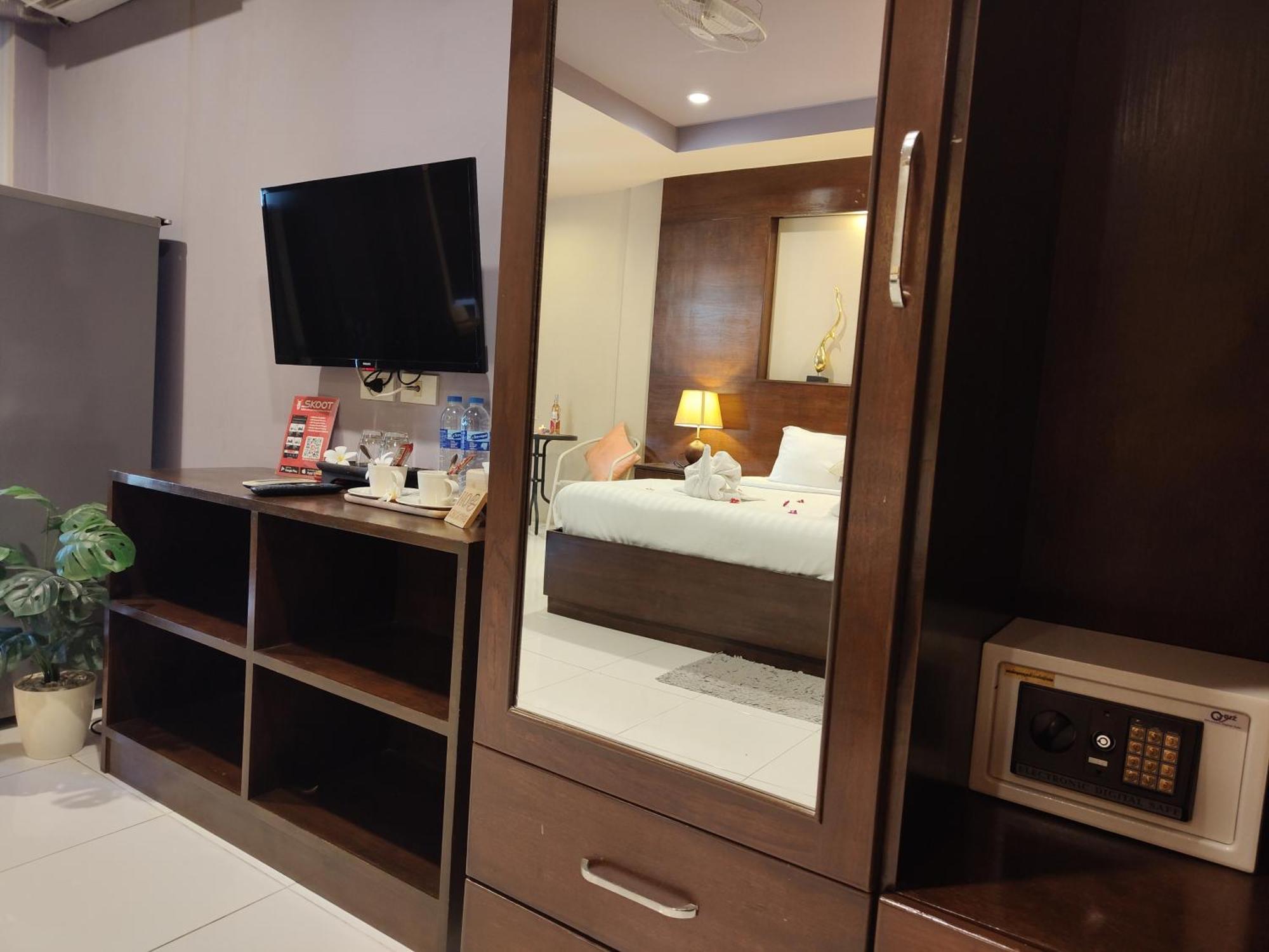 Purimas Resortel Rawai 외부 사진