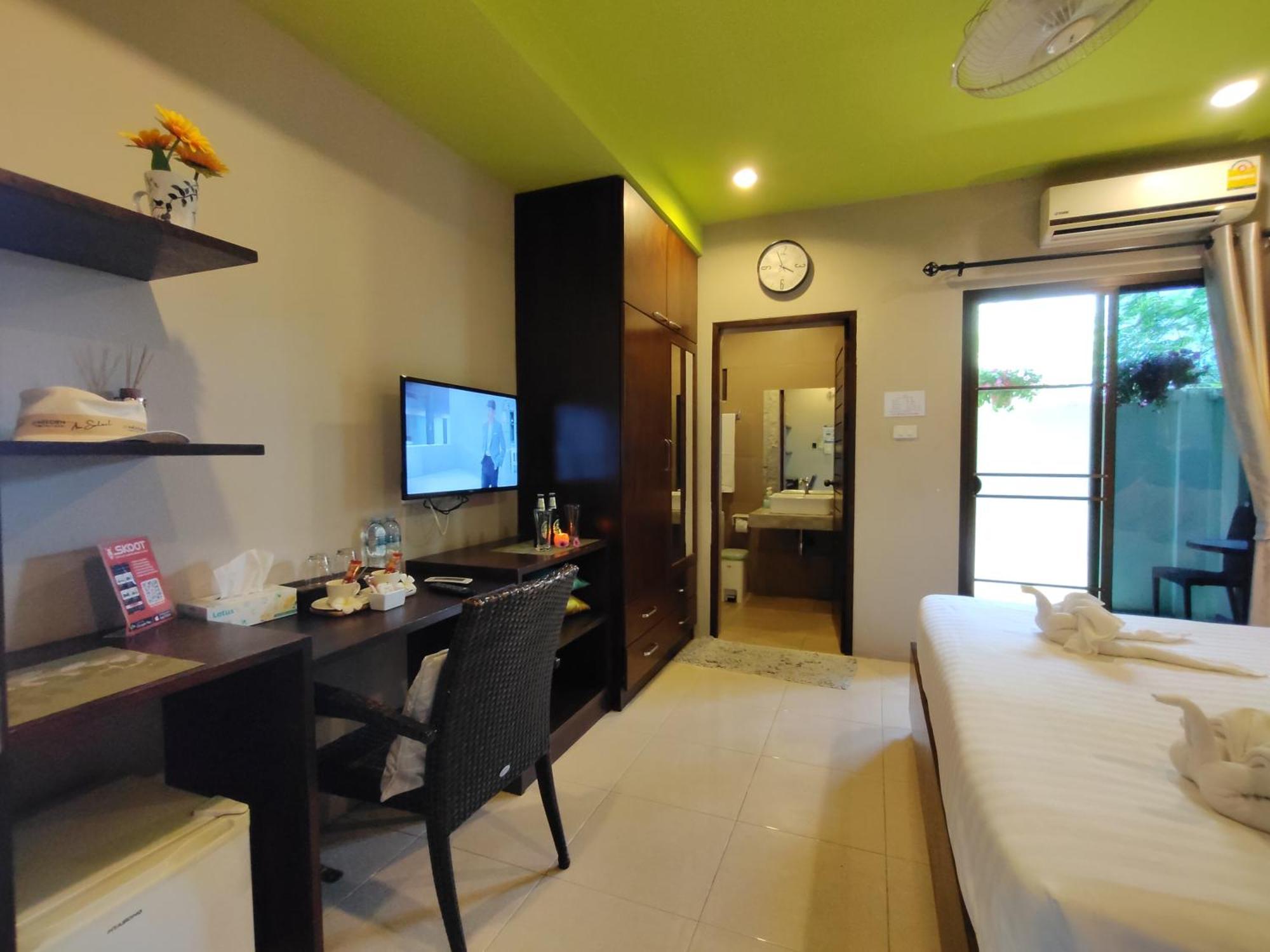 Purimas Resortel Rawai 외부 사진